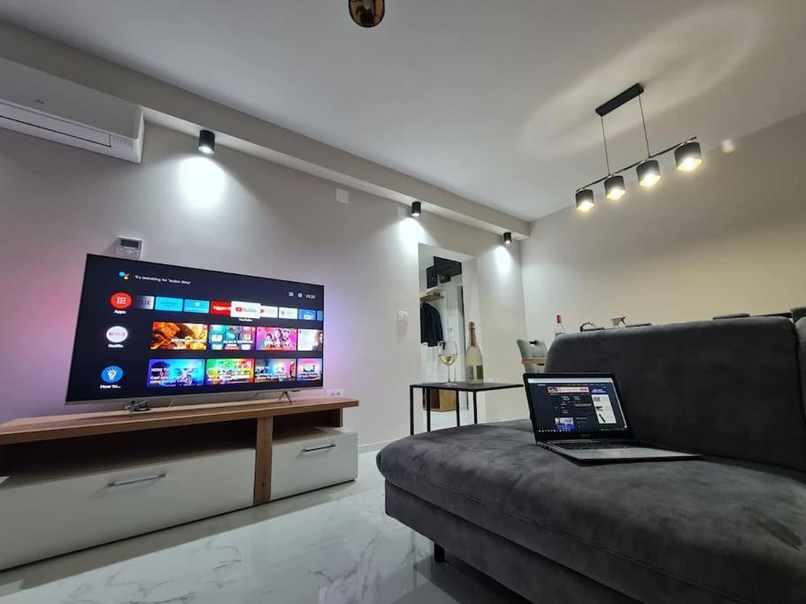 Mias Luxury Apartment リエカ エクステリア 写真