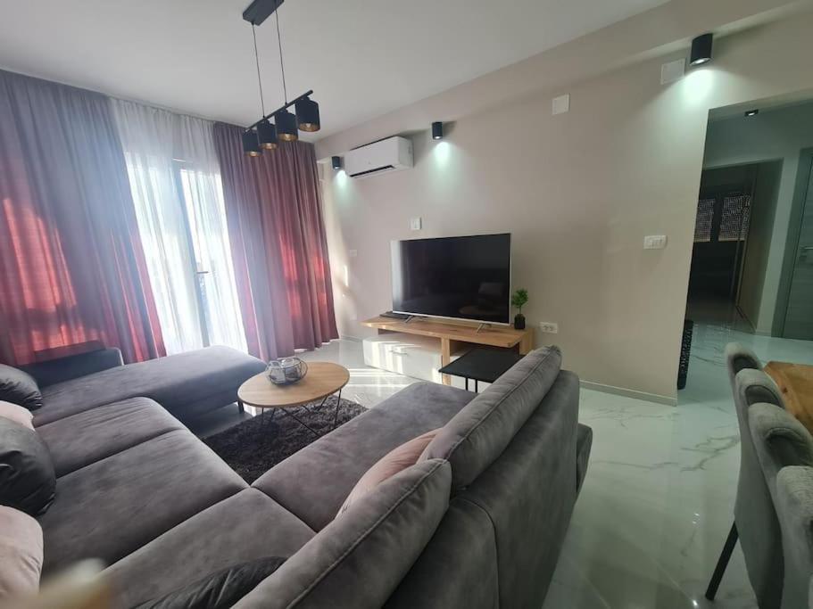Mias Luxury Apartment リエカ エクステリア 写真