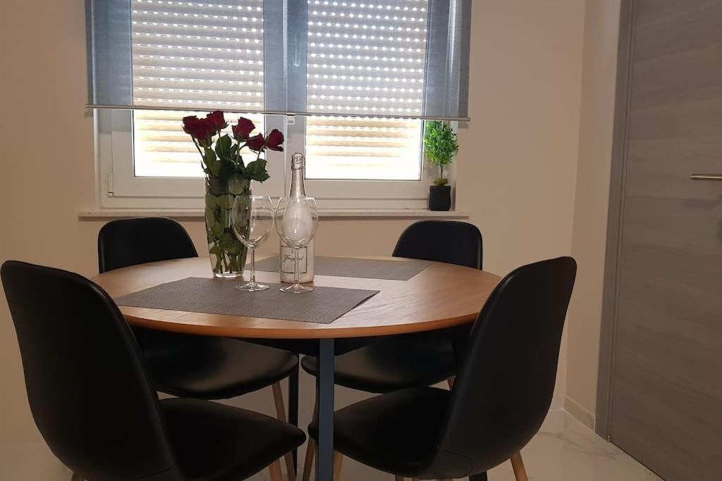 Mias Luxury Apartment リエカ エクステリア 写真