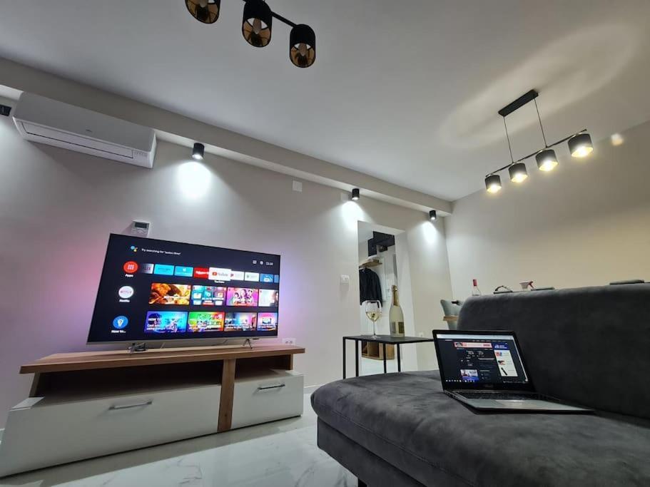 Mias Luxury Apartment リエカ エクステリア 写真